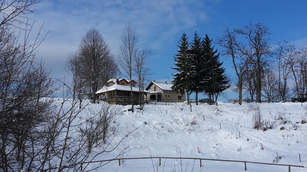 Apartments Fairy Land Rakovica Exterior photo